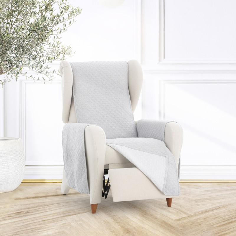 Capa cobre sofá Silver | Geometria acolchoada e versatilidade diária Capa cobre sofá Silver | Geometria acolchoada e versatilidade diária