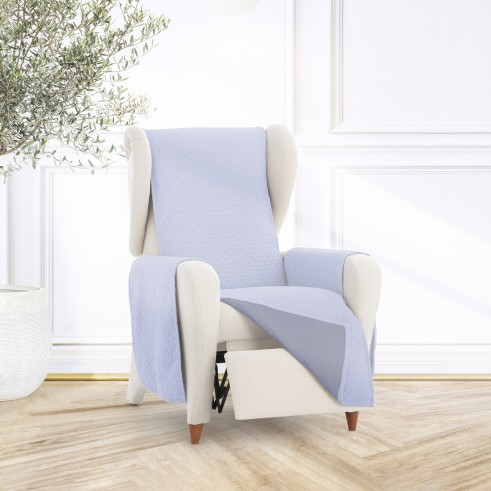 Capa cobre sofá Silver | Geometria acolchoada e versatilidade diária