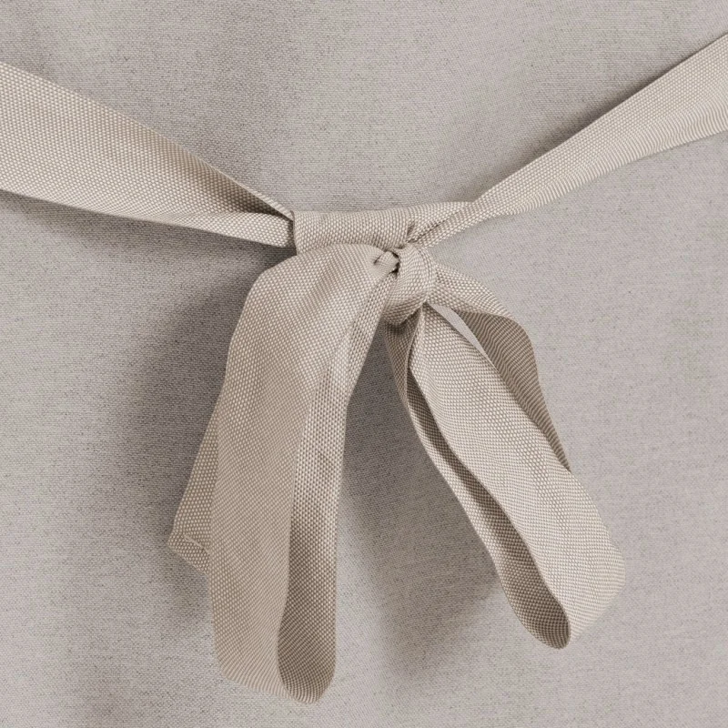 Capa de poltrona Valeria com laços | Design estruturado | Proteção visível | Ajuste decorativo | Lavável Capa de poltrona Valeria com laços | Design estruturado | Proteção visível | Ajuste decorativo | Lavável
