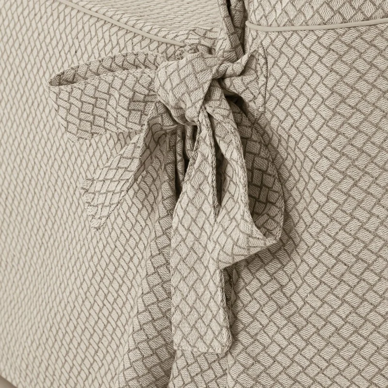 Capa de sofá com amarras, modelo Francesca Capa de sofá com amarras, modelo Francesca
