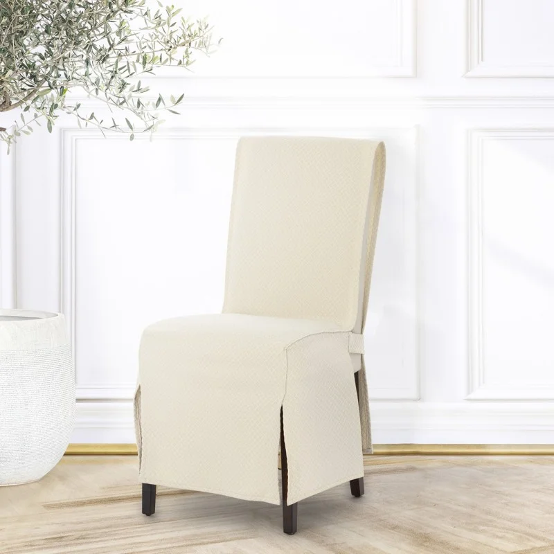 Capas de cadeira Francesca x2 | Hotelaria | Geometria em relevo | Proteção elegante | Lavável Capas de cadeira Francesca x2 | Hotelaria | Geometria em relevo | Proteção elegante | Lavável