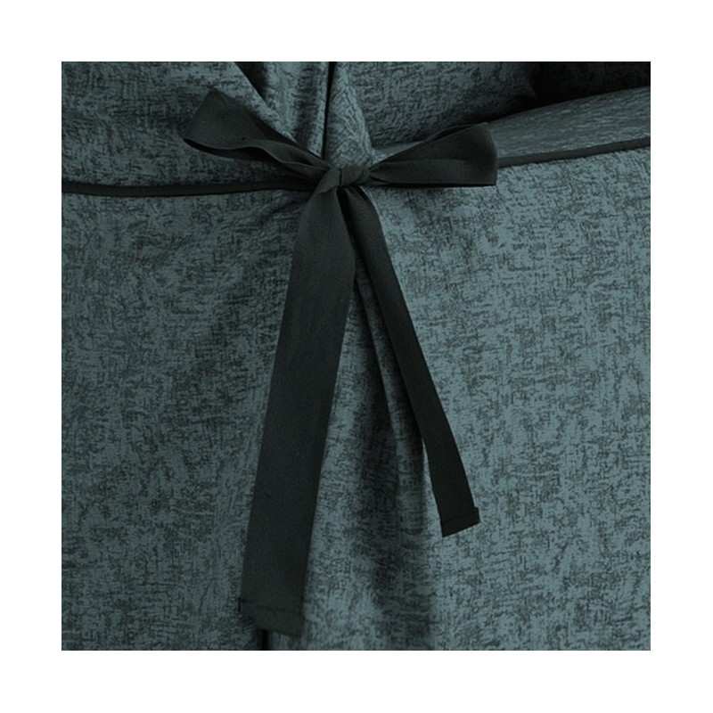 Capa de sofá com laços Dream | Tecido não elástico texturizado | Ajuste firme e elegante | Lavagem simples Capa de sofá com laços Dream | Tecido não elástico texturizado | Ajuste firme e elegante | Lavagem simples