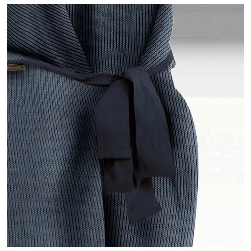 Capa de sofá com laços Mid | Tecido fino elegante | Ajuste clássico decorativo | Fácil de lavar Capa de sofá com laços Mid | Tecido fino elegante | Ajuste clássico decorativo | Fácil de lavar