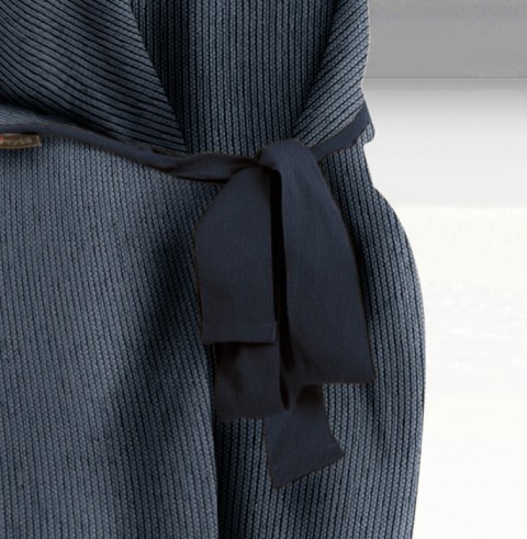 Capa de sofá com laços Mid | Tecido fino elegante | Ajuste clássico decorativo | Fácil de lavar