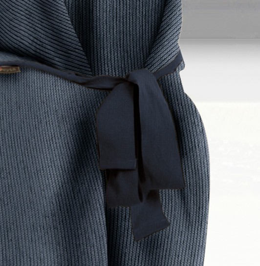 Capa de poltrona com atilhos, modelo Mid
