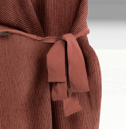 Capa de poltrona com atilhos, modelo Mid