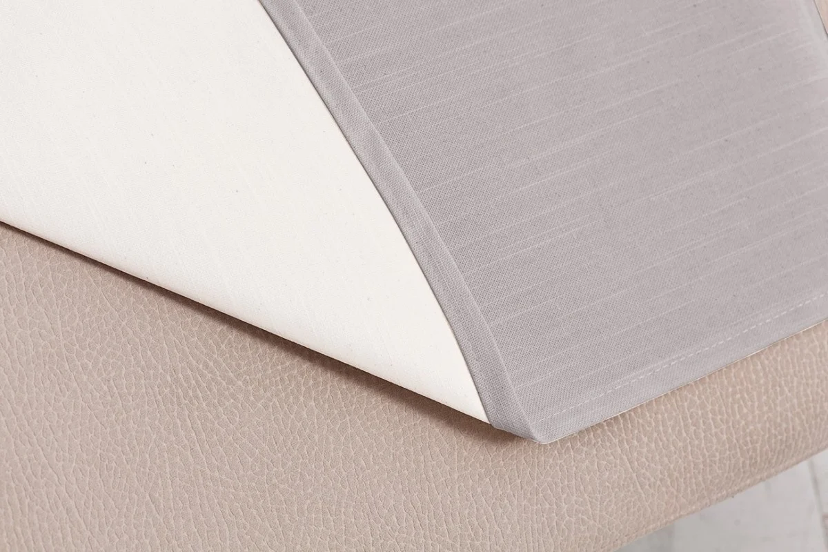 Capa de sofá impermeável com atilhos, modelo Garona Capa de sofá impermeável com atilhos, modelo Garona