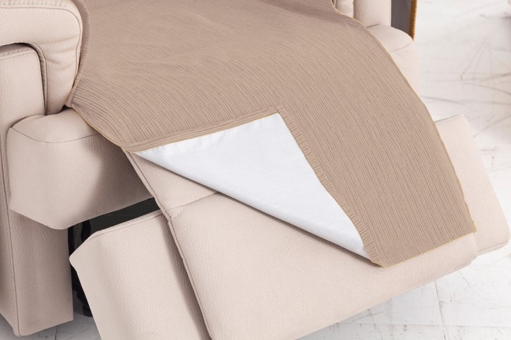 Capa sofá com laços impermeável Loira | Tecido texturizado | Ajuste elegante | Lavável e funcional