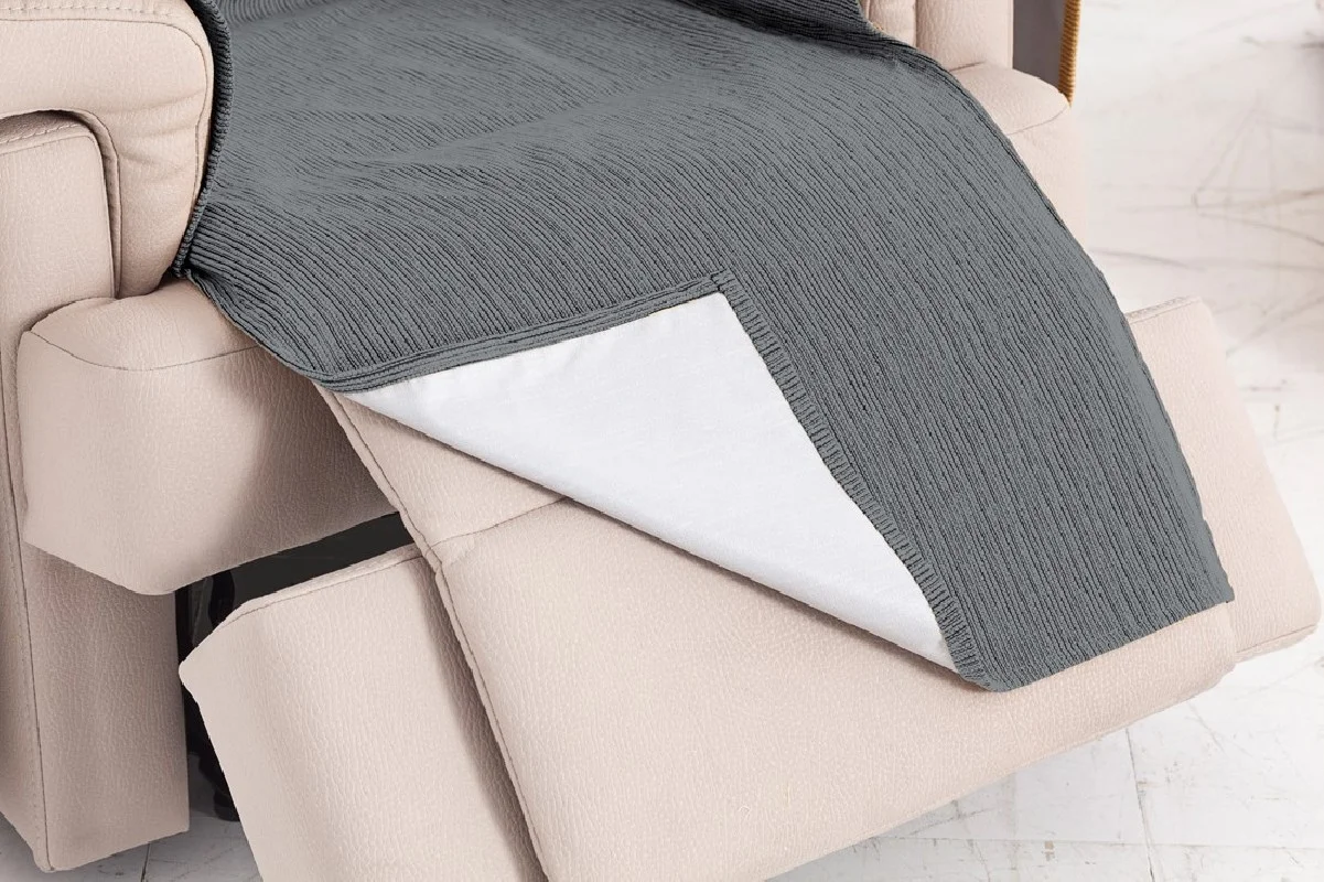 Capa impermeável para poltronas Loira Capa impermeável para poltronas Loira