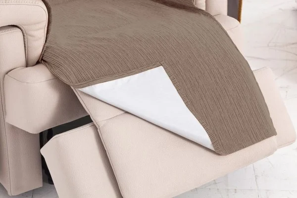Capa impermeável para poltronas Loira