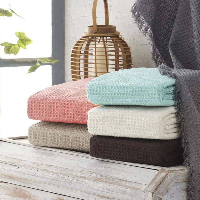 Manta waffle Amazonas | Textura em relevo | Estilo natural e moderno | Lavável na máquina Manta waffle Amazonas | Textura em relevo | Estilo natural e moderno | Lavável na máquina