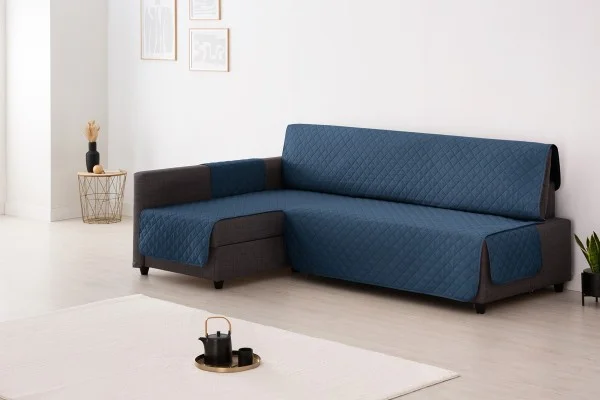 Capa almofadada para o sofá-cama Friheten da Ikea, modelo Couch Cover.