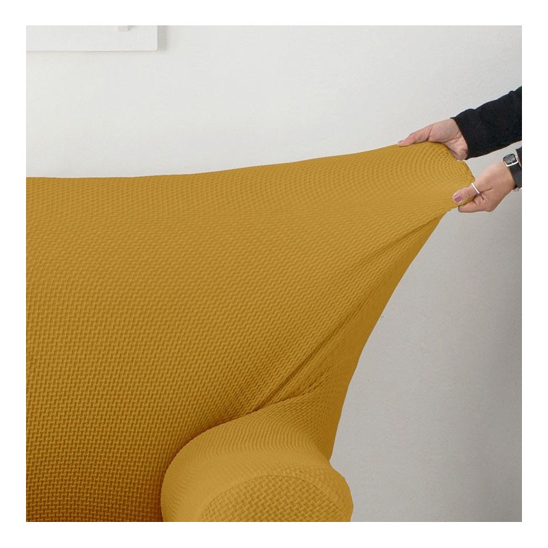 Capa bielástica para Sofá Cama com braços de madeira – Modelo Cora