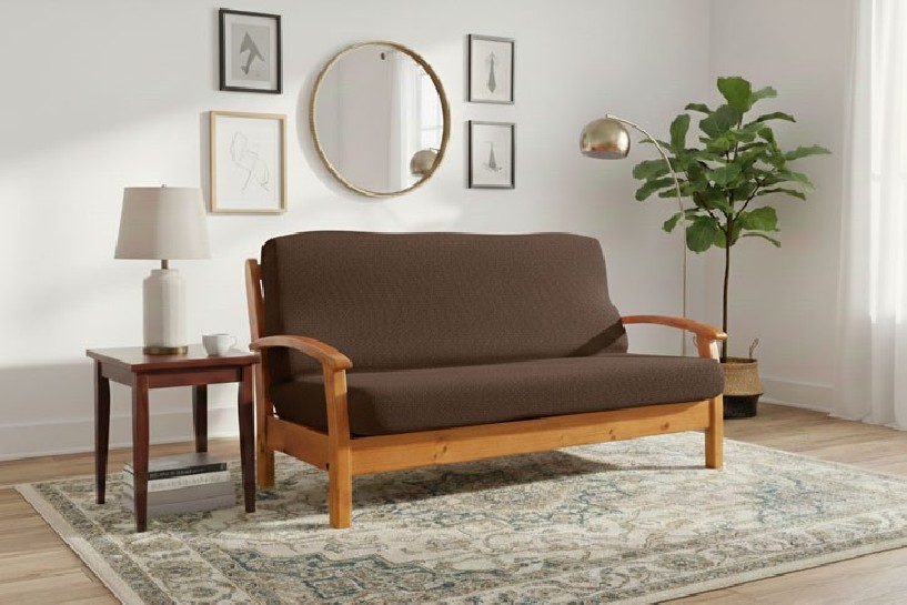 Capa bielástica para Sofá Cama com braços de madeira – Modelo Cora