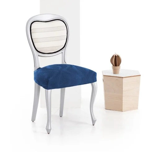 Pack com 2 capas elásticas para cadeira Iria | Design atual para renovar as tuas cadeiras