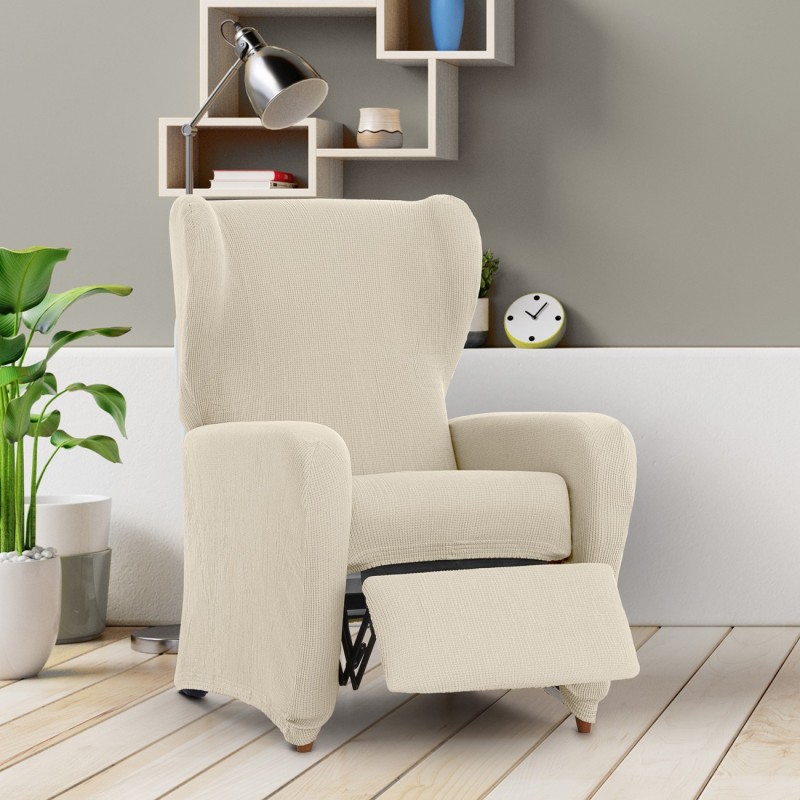Capa elástica para poltrona relax Ulises | Relevo decorativo e conforto diário Capa elástica para poltrona relax Ulises | Relevo decorativo e conforto diário
