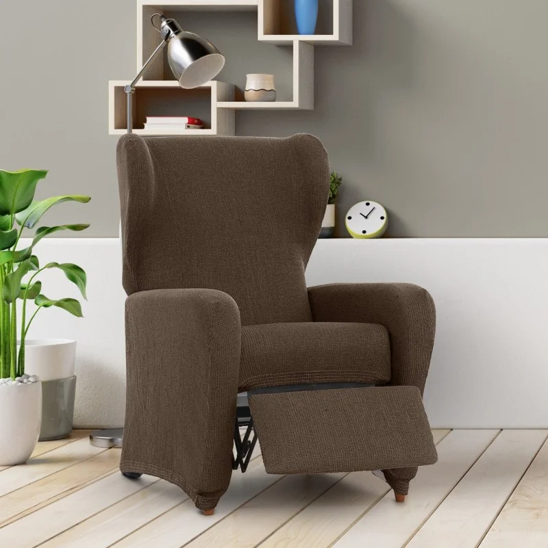 Capa elástica para poltrona relax Ulises | Relevo decorativo e conforto diário Capa elástica para poltrona relax Ulises | Relevo decorativo e conforto diário
