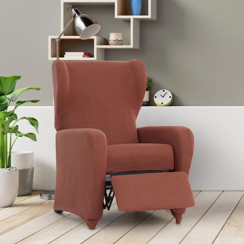 Capa elástica para poltrona relax Ulises | Relevo decorativo e conforto diário Capa elástica para poltrona relax Ulises | Relevo decorativo e conforto diário