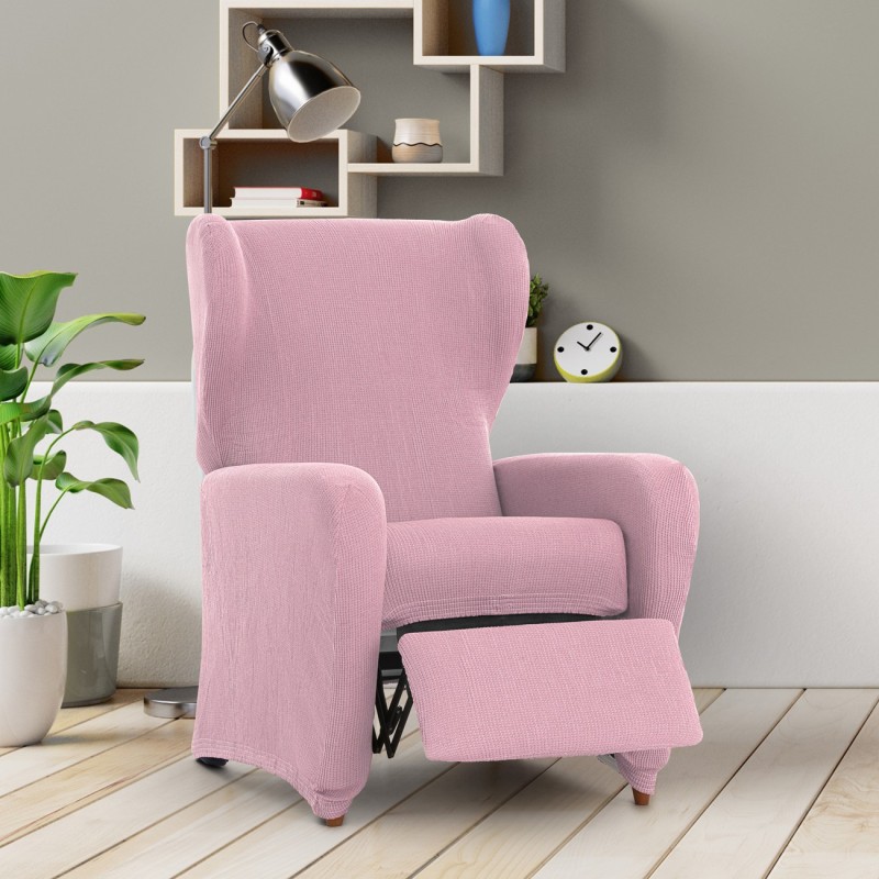 Capa elástica para poltrona relax Ulises | Relevo decorativo e conforto diário Capa elástica para poltrona relax Ulises | Relevo decorativo e conforto diário