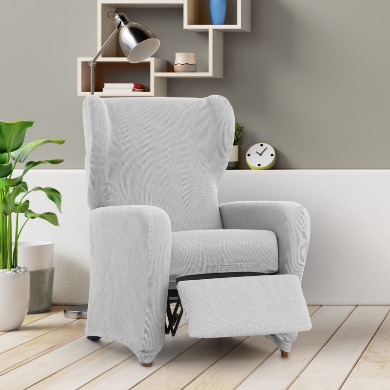 Capa elástica para poltrona relax Ulises | Relevo decorativo e conforto diário Capa elástica para poltrona relax Ulises | Relevo decorativo e conforto diário